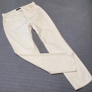 NWT J. Crew Slim Broken-In Boyfriend Jeans!